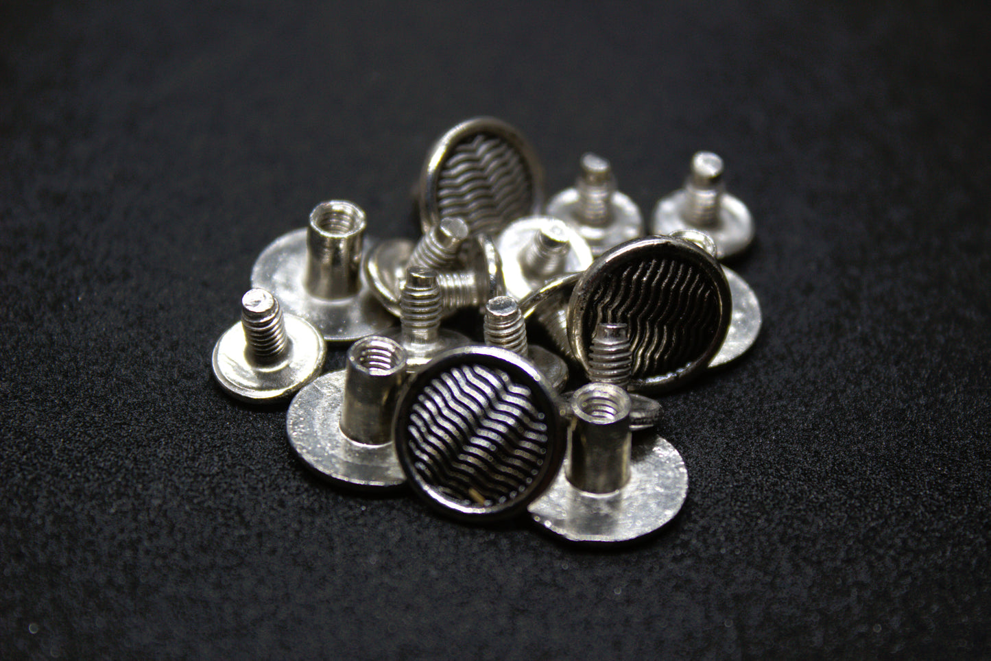 Nimida® Designed Flat Headed Nickel Plated Belt Screw | 12 mm Head | Binding Screw Chicago Screw Rivet Stud - for Buckle Leather Craft Bag Belt Flat Headed Nickel Plated Belt Screw Binding Screw Chicago Screw Rivet Stud - for Buckle Leather Craft Bag Belt
