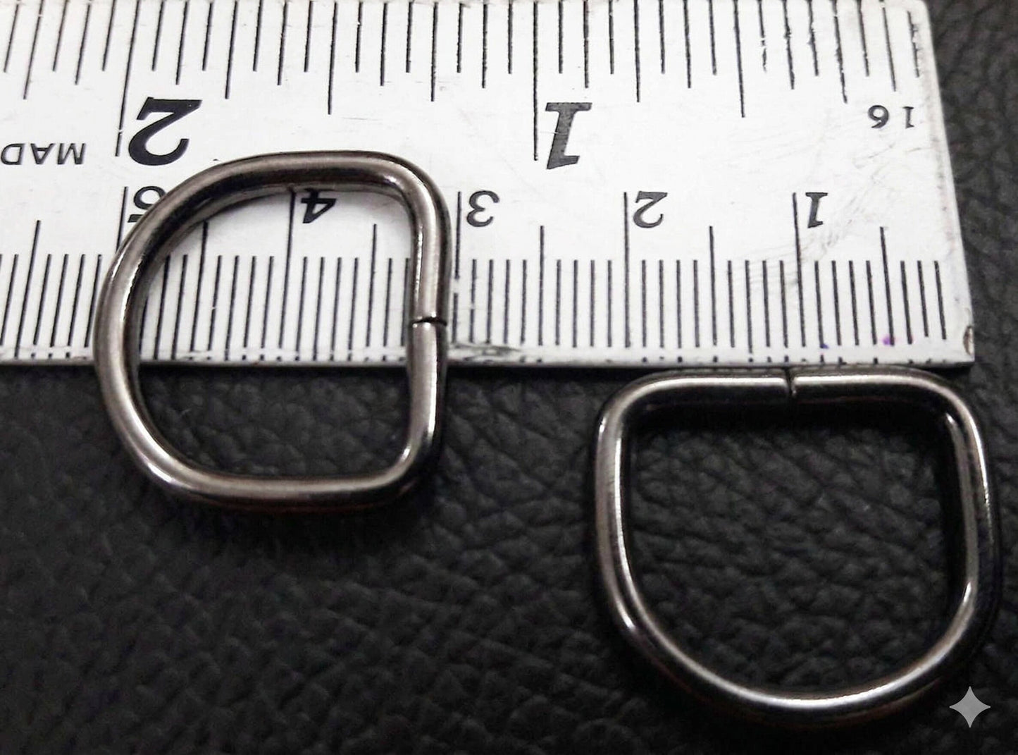 Nimida D Rings 3/4” inch | Good for 1/2 inch Belt | Gun Metal Colour Buckles for Straps Ties Belts Bags, Handmade Un-Welded Connect Buckle for Leather Bags Garment Clothes Luggage, Purse